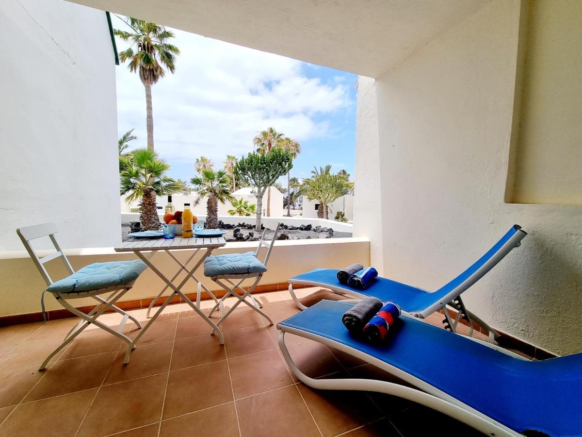 Apartamento Eduardo a primera linea del mar Costa Teguise Exterior foto